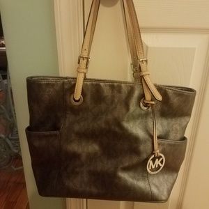Michael Kors Tote